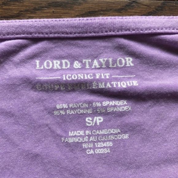 ✨50% OFF✨ Lord + Taylor Shirt - Picture 6 of 6